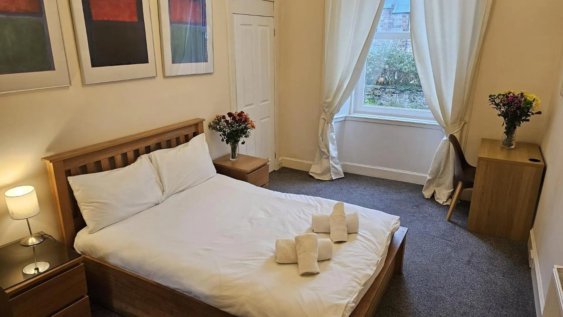 Lovely Apt Sleeps 8 Close To Ctr エディンバラ 0*,  イギリス