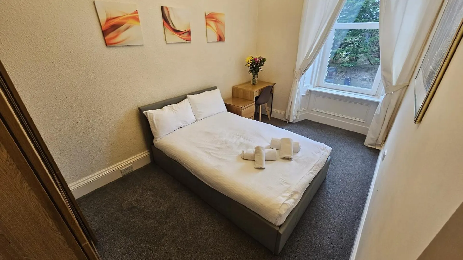 Lovely Apt Sleeps 8 Close To Ctr エディンバラ 0*,